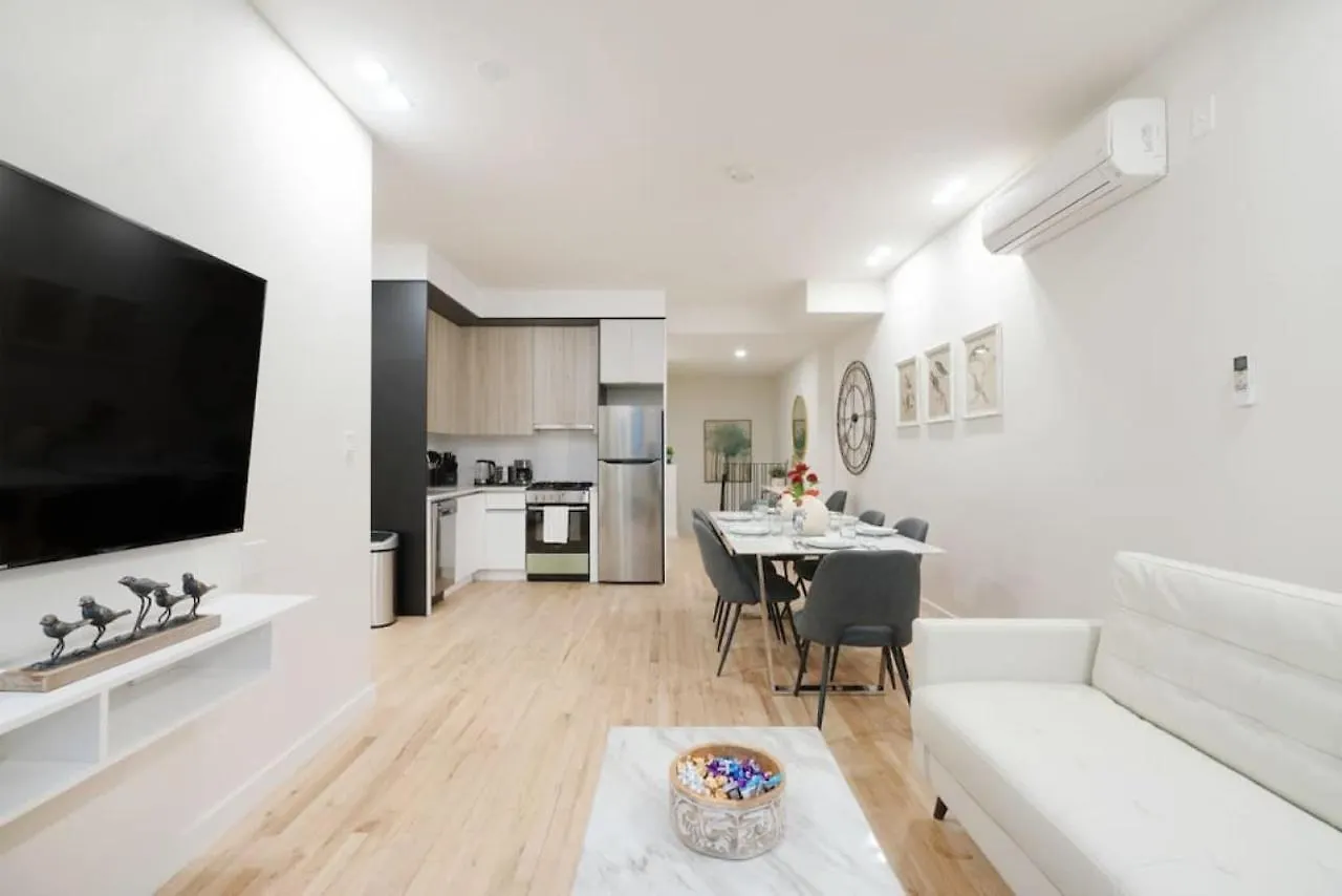 Luxury 2Br Duplex 5Min To Central Park 纽约 0*,  美国