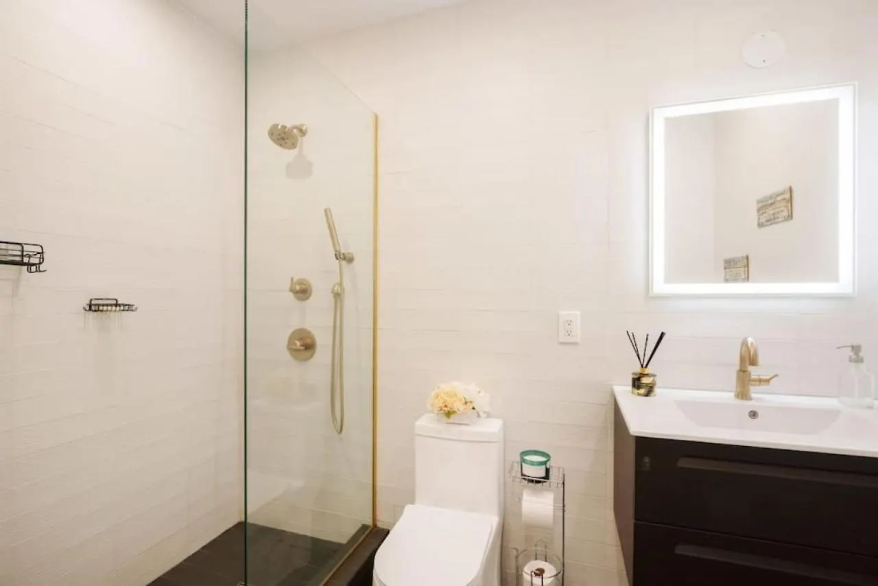 Hotel Luxury 2Br Duplex 5Min To Central Park New York United States